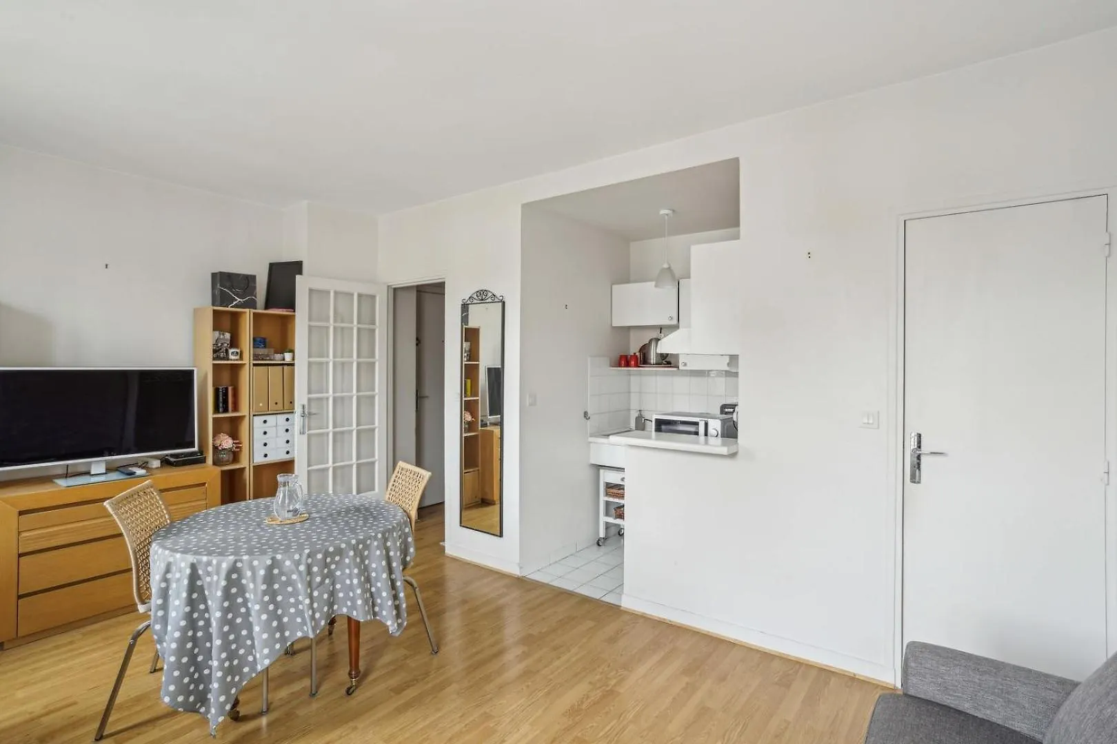 Apartment Ferienwohnung L'Adorable Paris Frankreich
